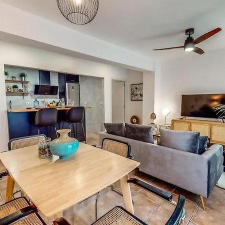 Apartment Holisplace- Lovely In Downtown *