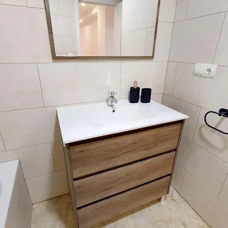 Holisplace- Lovely In Downtown Alicante