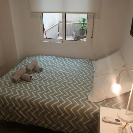 Holisplace- Lovely In Downtown *