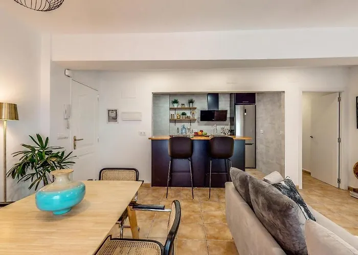 Holisplace- Lovely In Downtown Alicante
