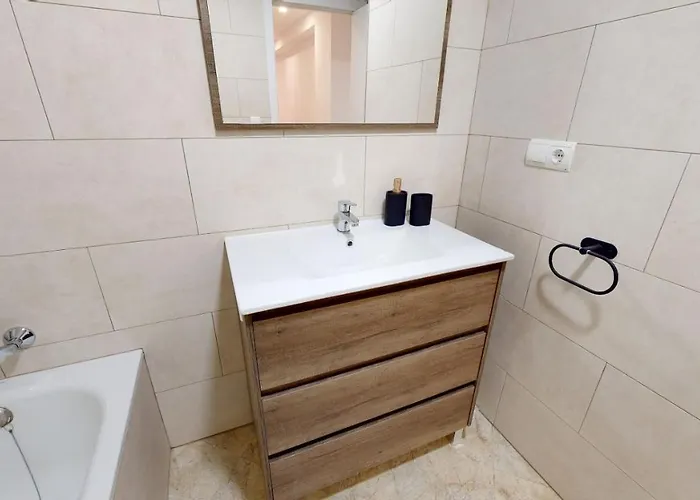 Holisplace- Lovely In Downtown Alicante